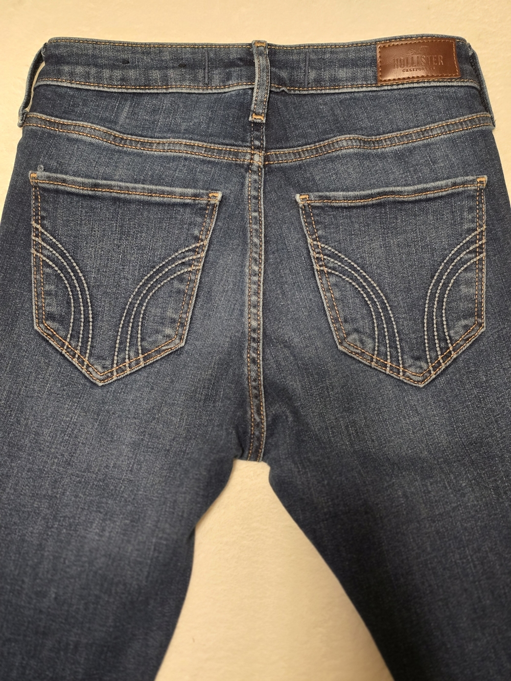 Hollister Dark Blue Ripped Skinny Jeans - Picture 7 of 7